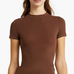 Skims Classic Women's Brown Crewneck Tee